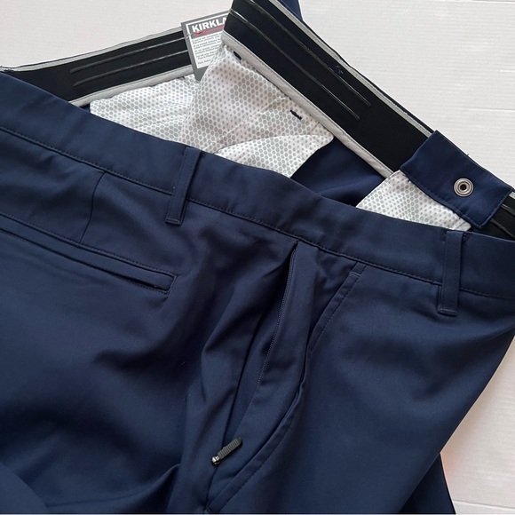 Kirkland Mens Performance Shorts - Picture 10 of 10